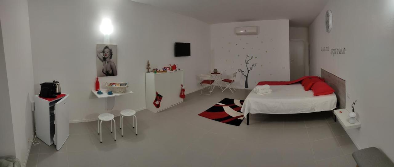 ヴィテルボ La Staccionata Bianca Bed & Breakfast エクステリア 写真