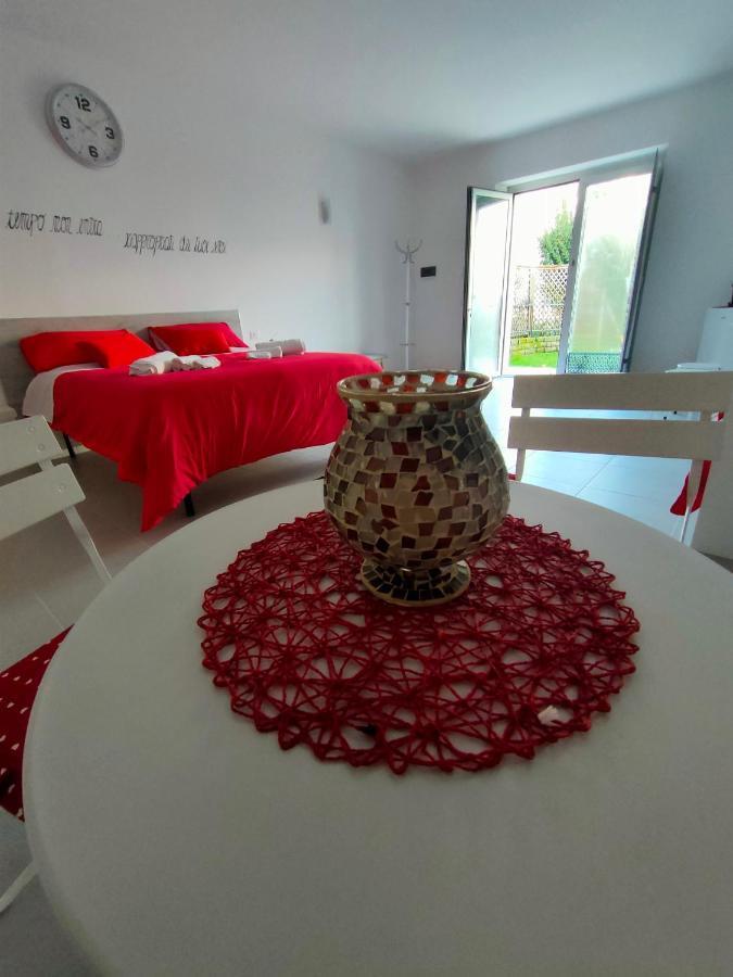 ヴィテルボ La Staccionata Bianca Bed & Breakfast エクステリア 写真