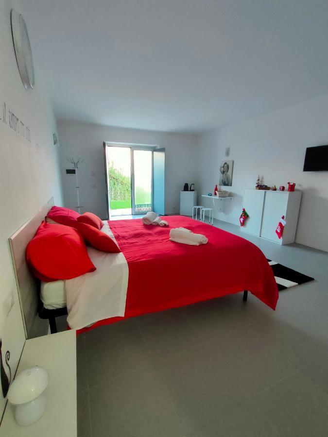 ヴィテルボ La Staccionata Bianca Bed & Breakfast エクステリア 写真